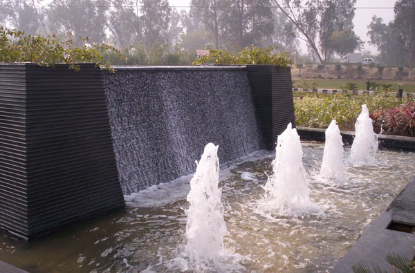 Waterfall Manufacturer delhi ncr